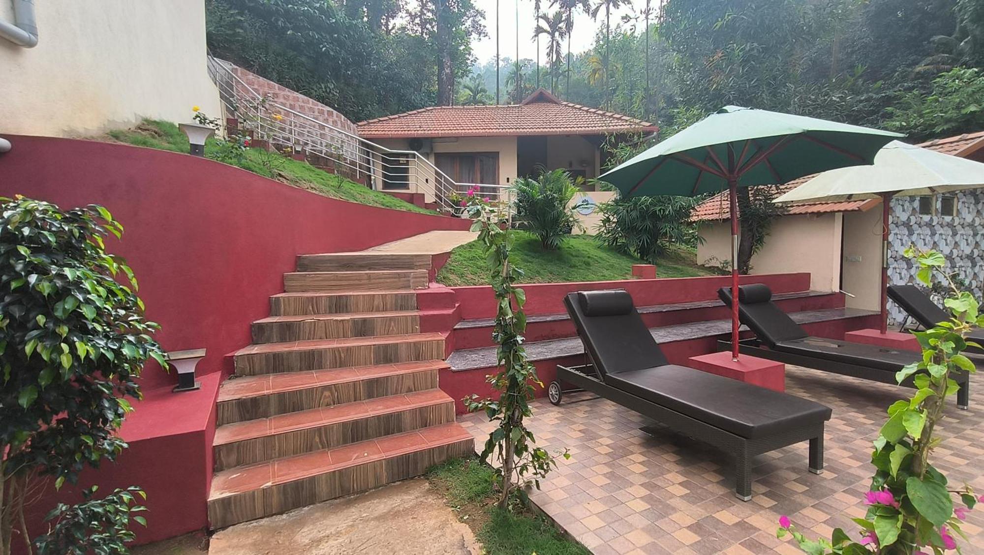 Hill Crest Resort - Coorg Мадікері Екстер'єр фото