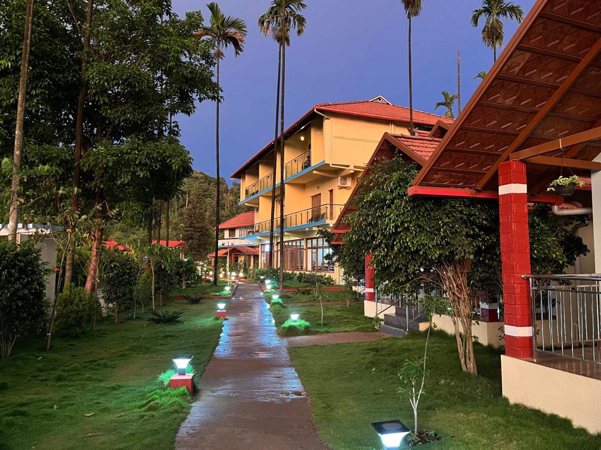 Hill Crest Resort - Coorg Мадікері Екстер'єр фото
